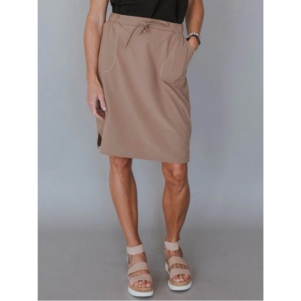 Albion Jetsetter Skirt Khaki Tan Quick Dry Travel Athleisure Women’s Size Large
